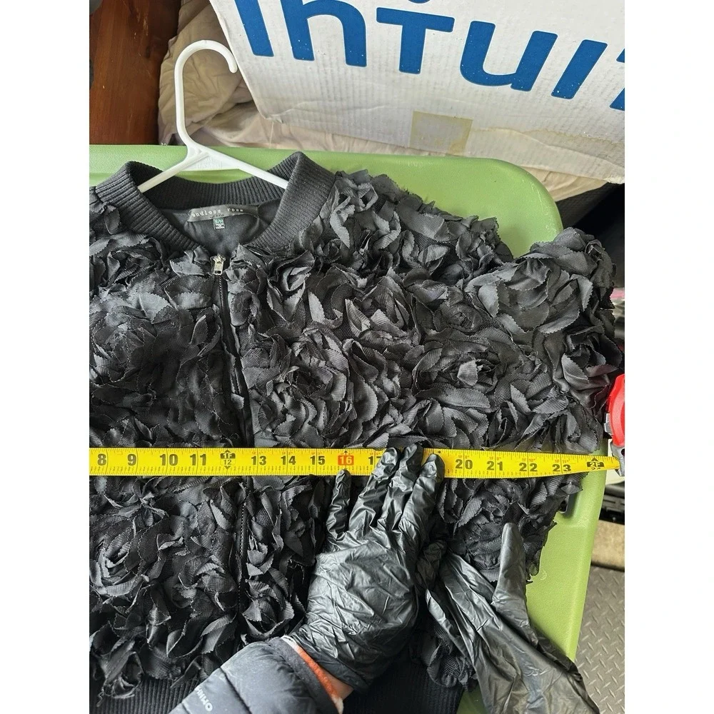 Endless Rose Black 3D Floral Bomber Jacket Women's Size S/M - Picture 7 of 8